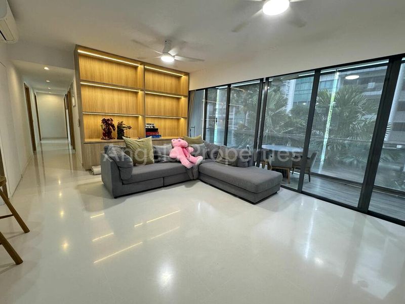 4 Bed Condo for Rent in  The Gale - Image 13